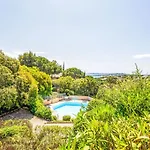 Apartment Les Coteaux De La Nartelle-34 By Interhome *