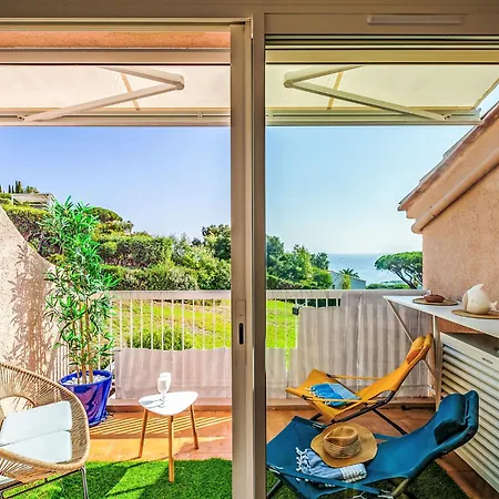 Les Coteaux De La Nartelle-34 By Interhome דירה סן-מקסים