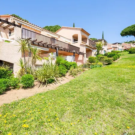 דירה Les Coteaux De La Nartelle-34 By Interhome *
