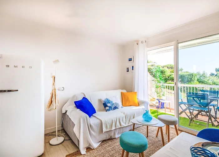 Les Coteaux De La Nartelle-34 By Interhome Apartment